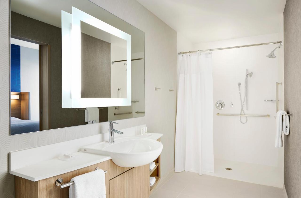 Springhill Suites By Marriott Springfield North Esterno foto